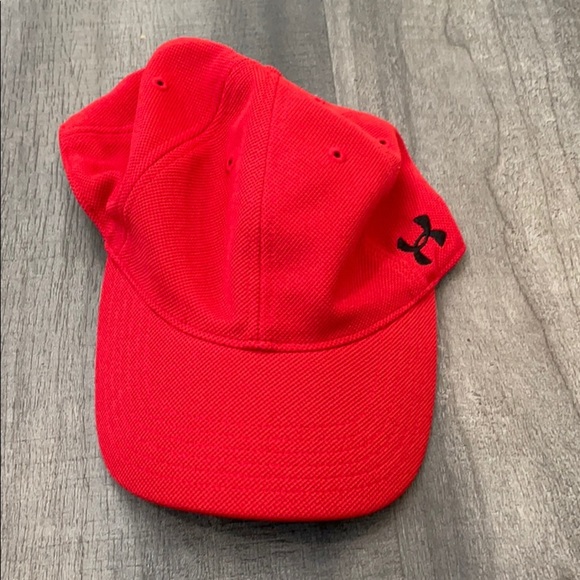 Under Armour Women Training Heatgear Logo Red Cap - Picture 1 of 5